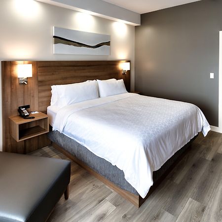 Holiday Inn Express & Suites - Trois Rivieres Ouest By Ihg Екстериор снимка